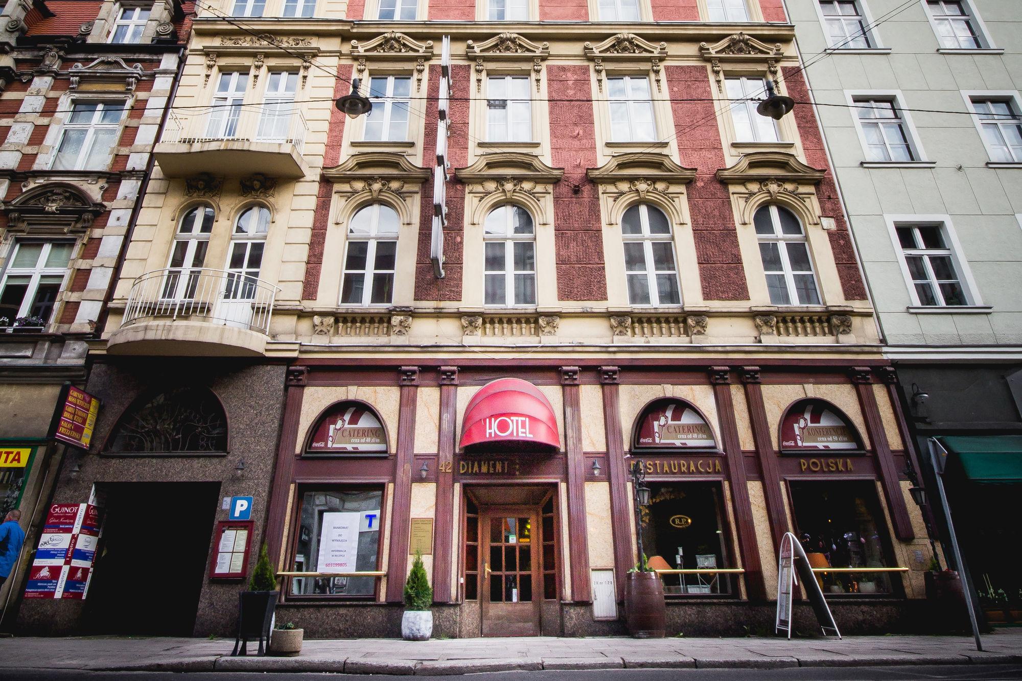 Hotel Diament Economy Gliwice Buitenkant foto