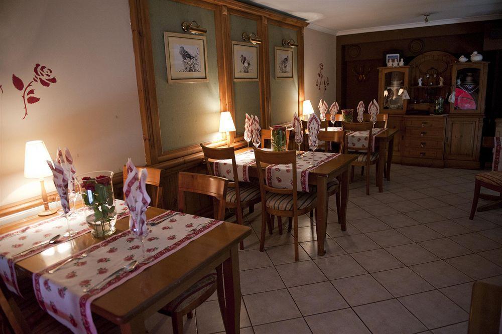 Hotel Diament Economy Gliwice Buitenkant foto