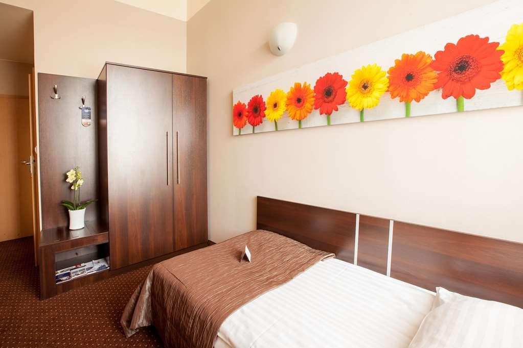 Hotel Diament Economy Gliwice Kamer foto