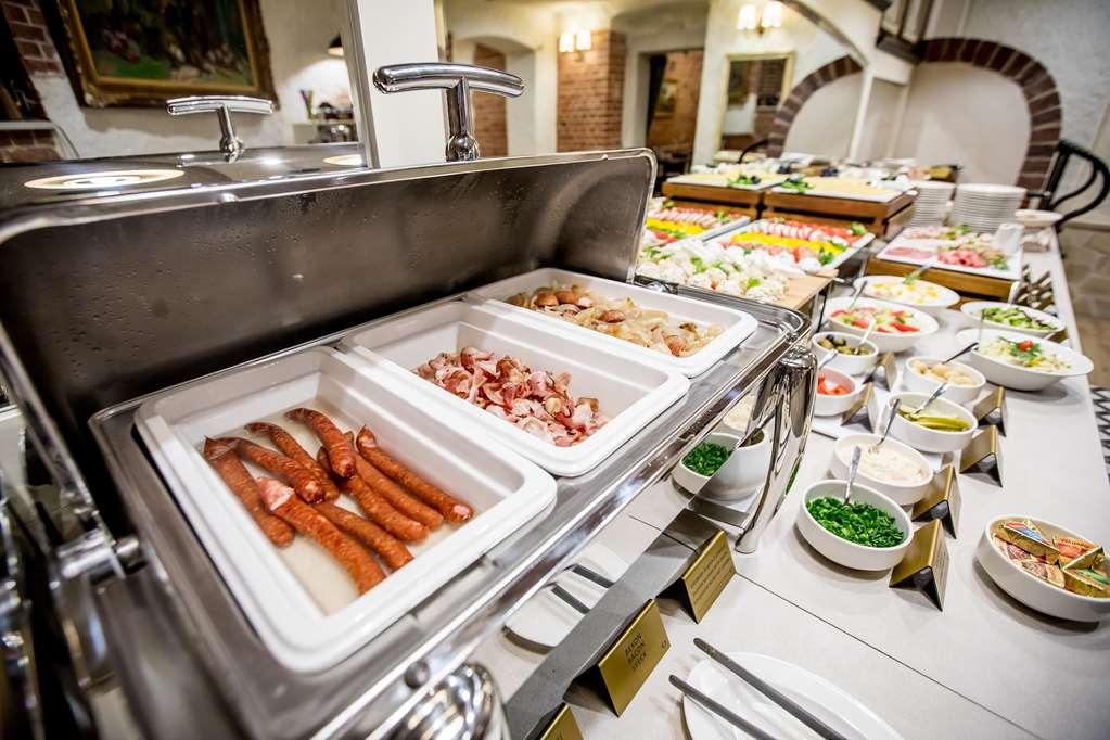 Hotel Diament Economy Gliwice Restaurant foto