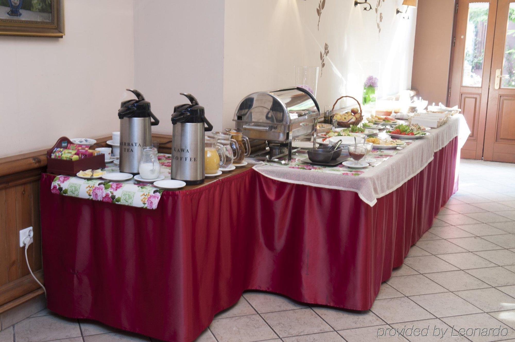 Hotel Diament Economy Gliwice Buitenkant foto